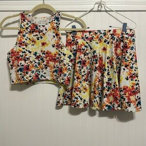 SO two piece Skirt/crop tank set.Multicolor Floral Print Junior Size L